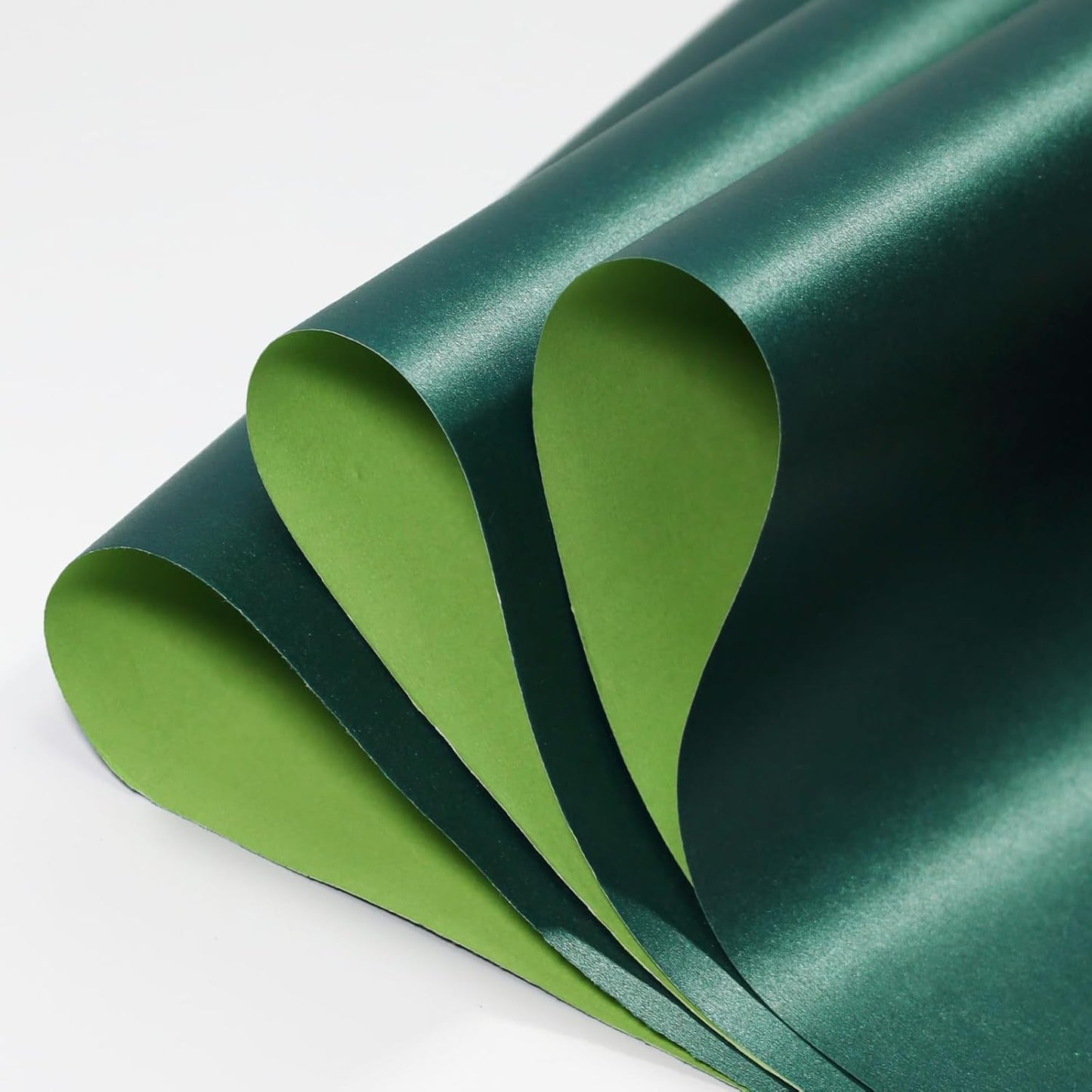 Laribbons Jumbo Roll Green Wrapping Paper, 30 Inch X 33 Feet, Solid Color Pearly-Lustre Gift Wrapping Paper Rolls for Wedding, Christmas, Valentine'S Day, Birthday, Baby Shower