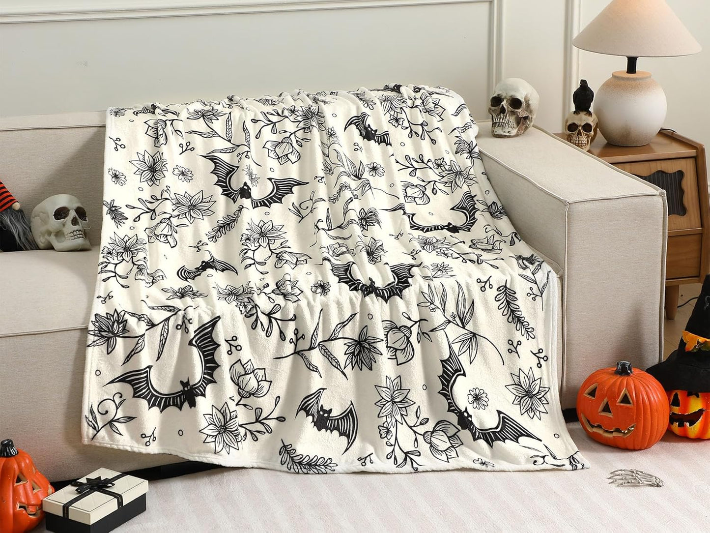 Halloween Throw Blanket Cute Rustic Ghost Flannel Blanket Farmhouse Spooky Blanket Soft Black White Striped Blanket Retro Halloween Decoration for Sofa Bed Holiday Party Gifts,50 X60