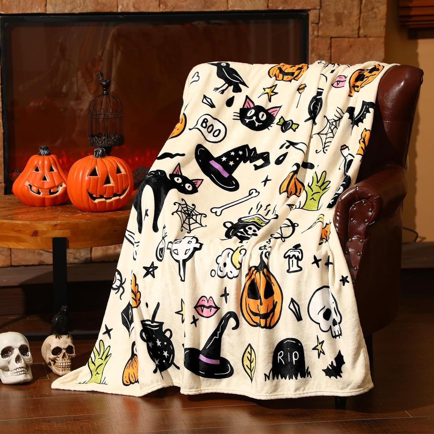 Halloween Throw Blanket Cute Rustic Ghost Flannel Blanket Farmhouse Spooky Blanket Soft Black White Striped Blanket Retro Halloween Decoration for Sofa Bed Holiday Party Gifts,50 X60