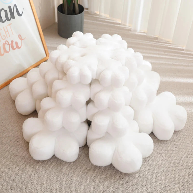 40/50/60Cm-15"- 23" Diameter New White Plush Snowflake Toys Super Stuffed Snow Pillow Kids Sleep Home Sofa Bed Cushion Christmas Pillow