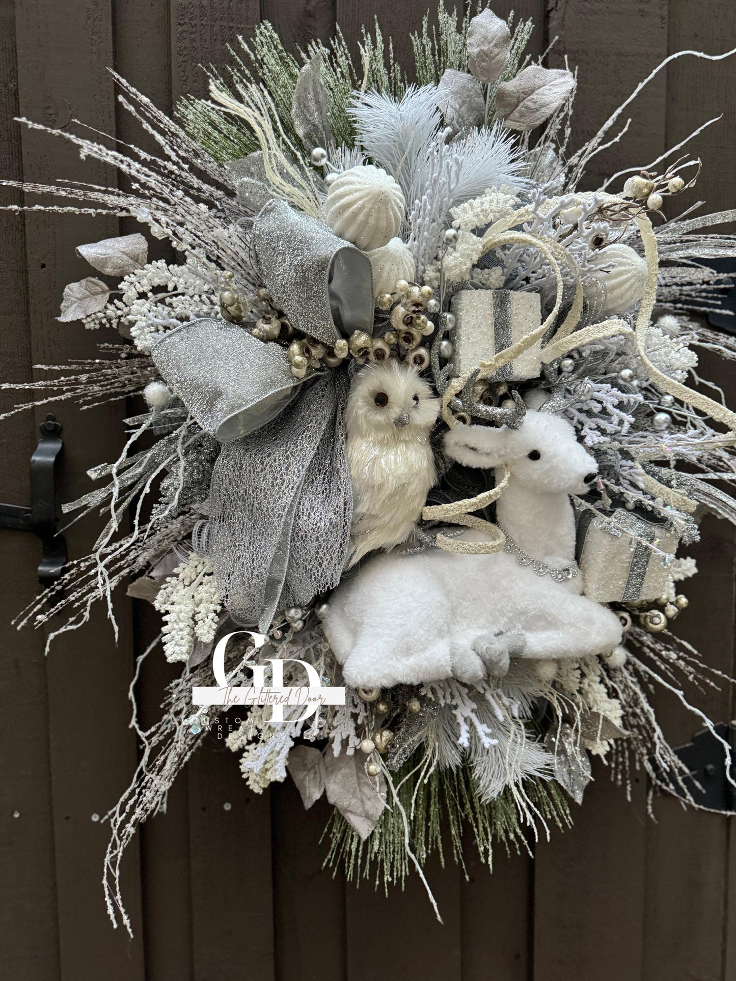 White Winter Christmas Wreath Rustic Natural glam wreath White Reindeer Christmas wreath Flocked wreath Owl White Christmas Decor