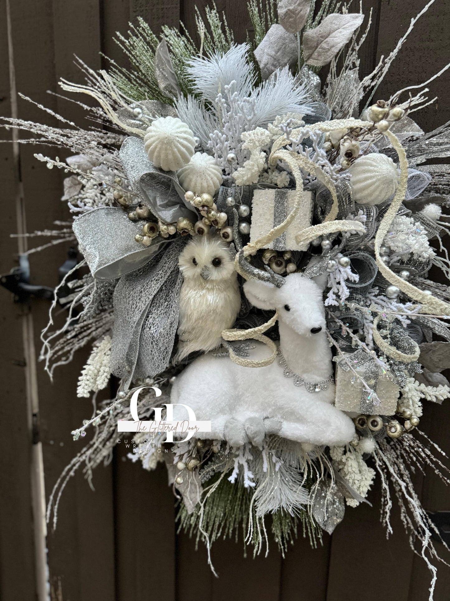 White Winter Christmas Wreath Rustic Natural glam wreath White Reindeer Christmas wreath Flocked wreath Owl White Christmas Decor