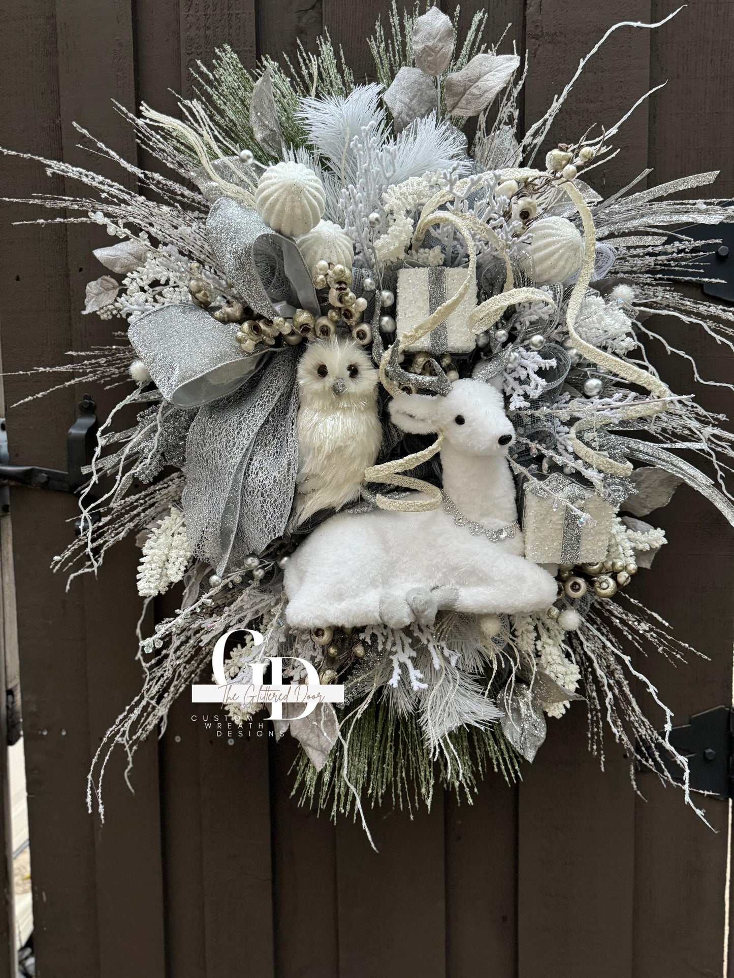 White Winter Christmas Wreath Rustic Natural glam wreath White Reindeer Christmas wreath Flocked wreath Owl White Christmas Decor