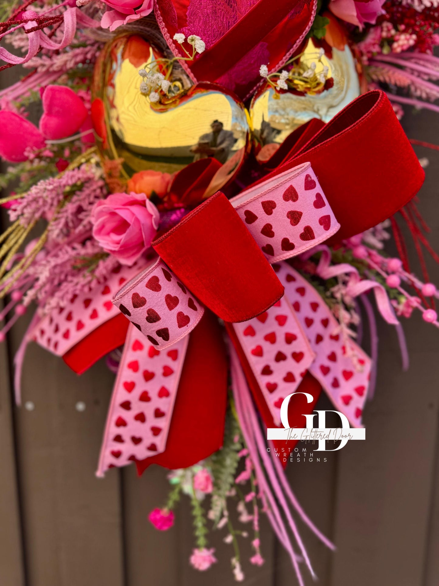 Valentines Day Pink and Red swag wreath Glam wreath Holiday decor Heart wreath for winter Valentines decor Elegant wreath