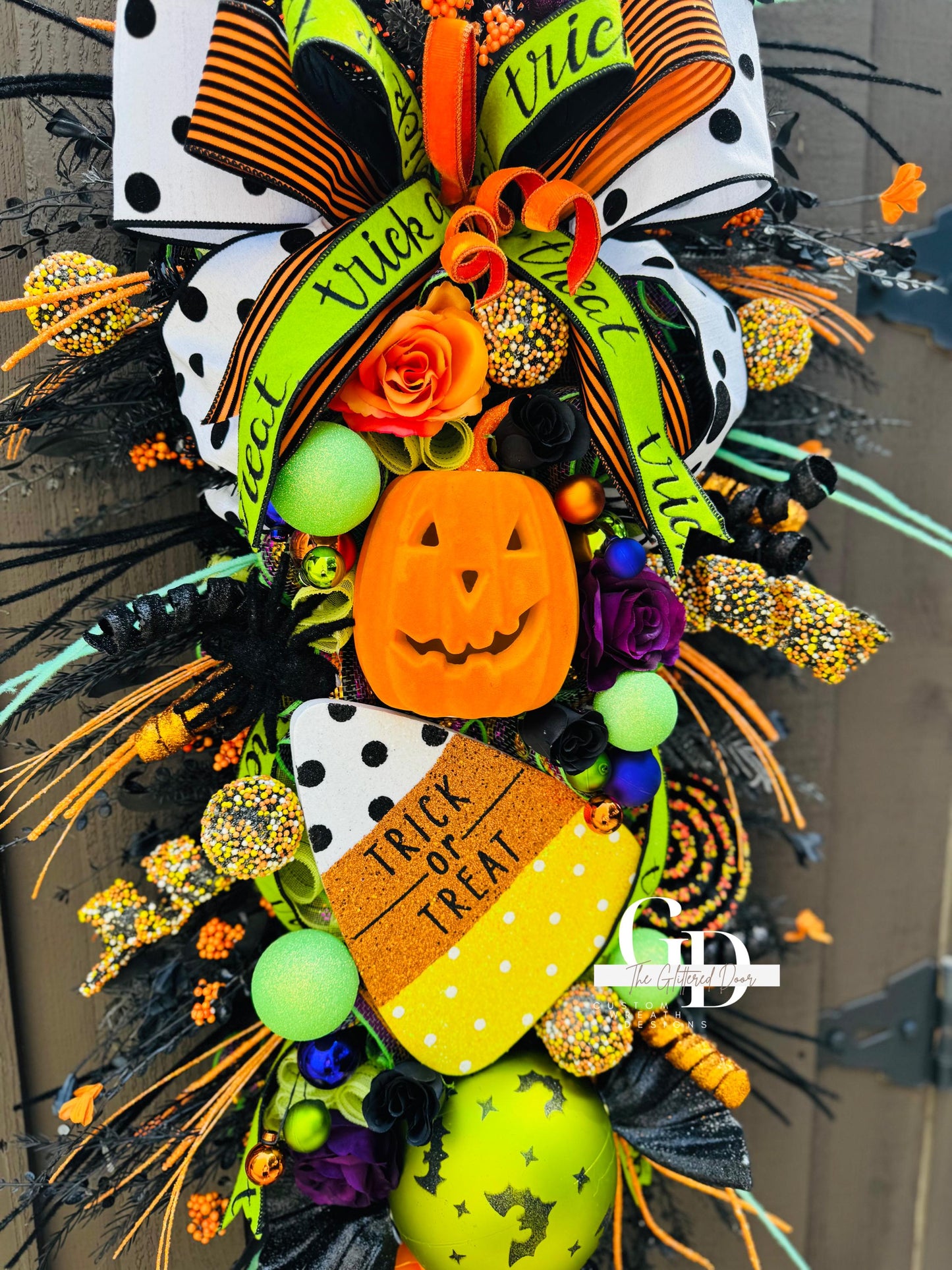 Oversized Halloween Wreath Orange pumpkin wreath Fall Front door Decor Halloween Decor front door wreath for fall Trick or Treat