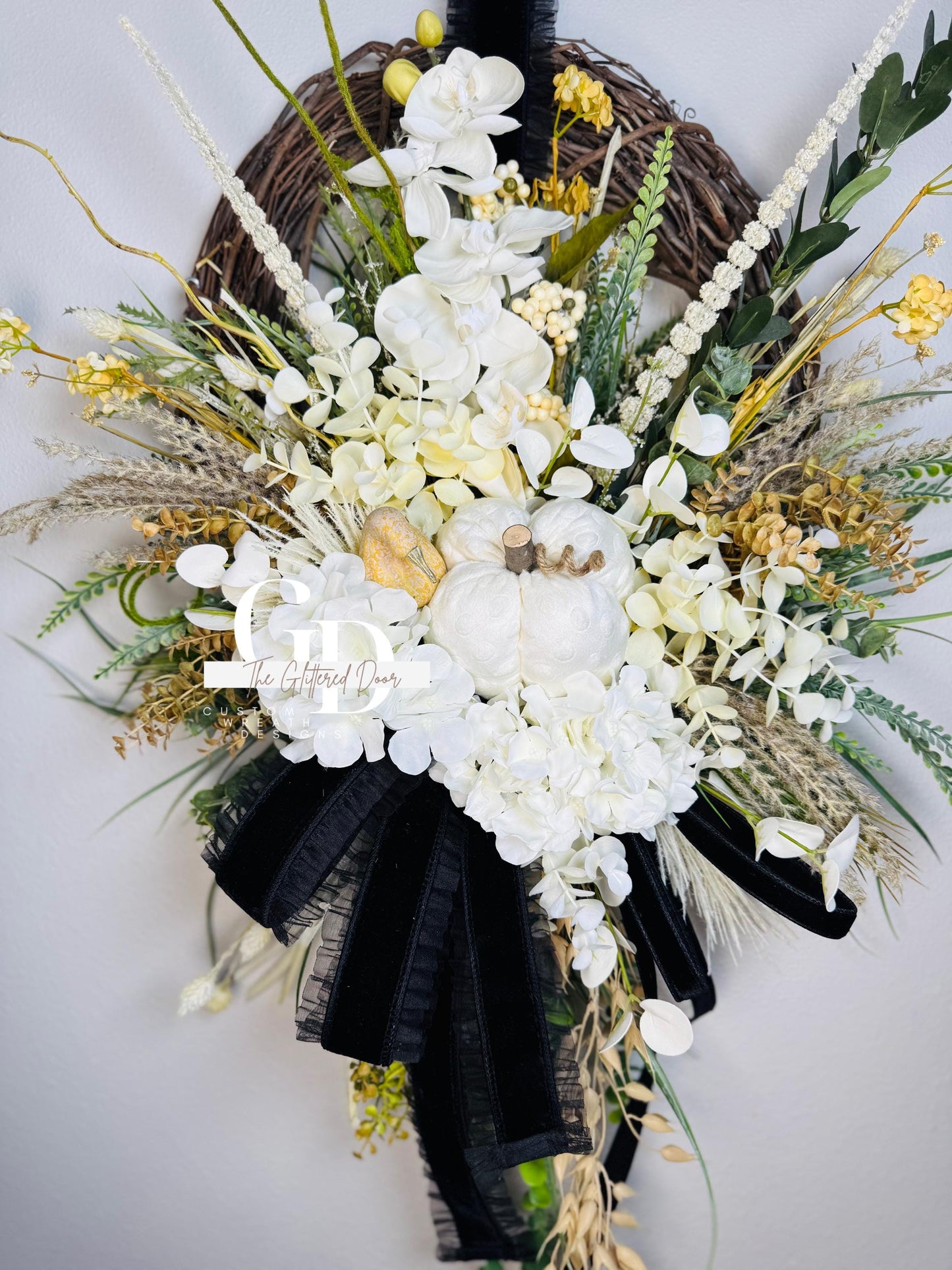 Fall Wreath Black and White fall decor Pumpkin decor Fall Porch decor Thanksgiving wreath Outdoor wreath Autumn wreath Made to Order