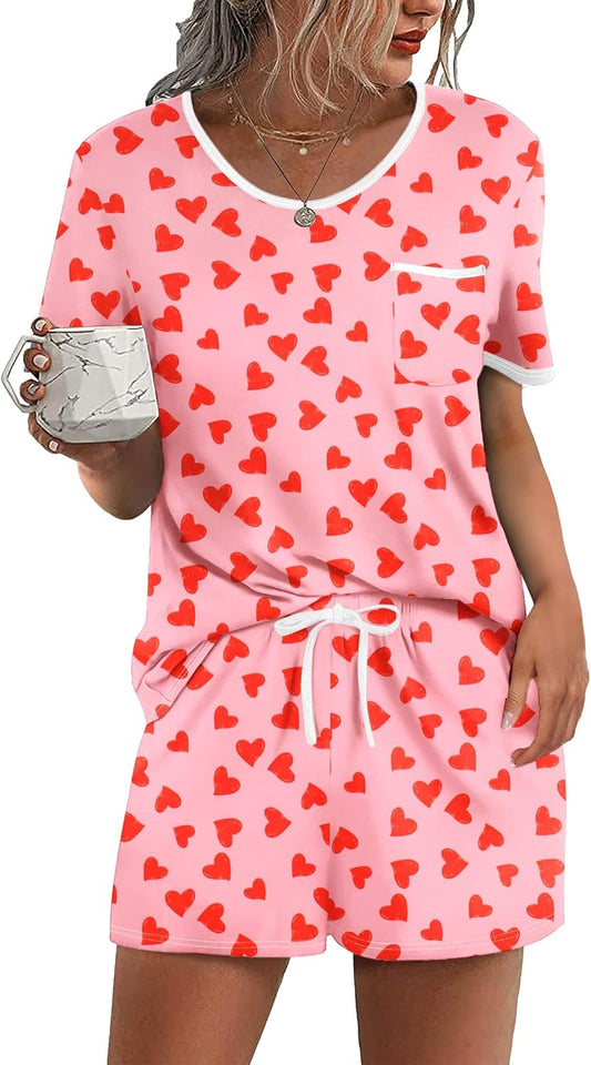 Cozy Up in Style: Ekouaer Women's 2-Piece Short Sleeve Pajama Set with Chest Pocket - Perfect for Relaxing Nights!