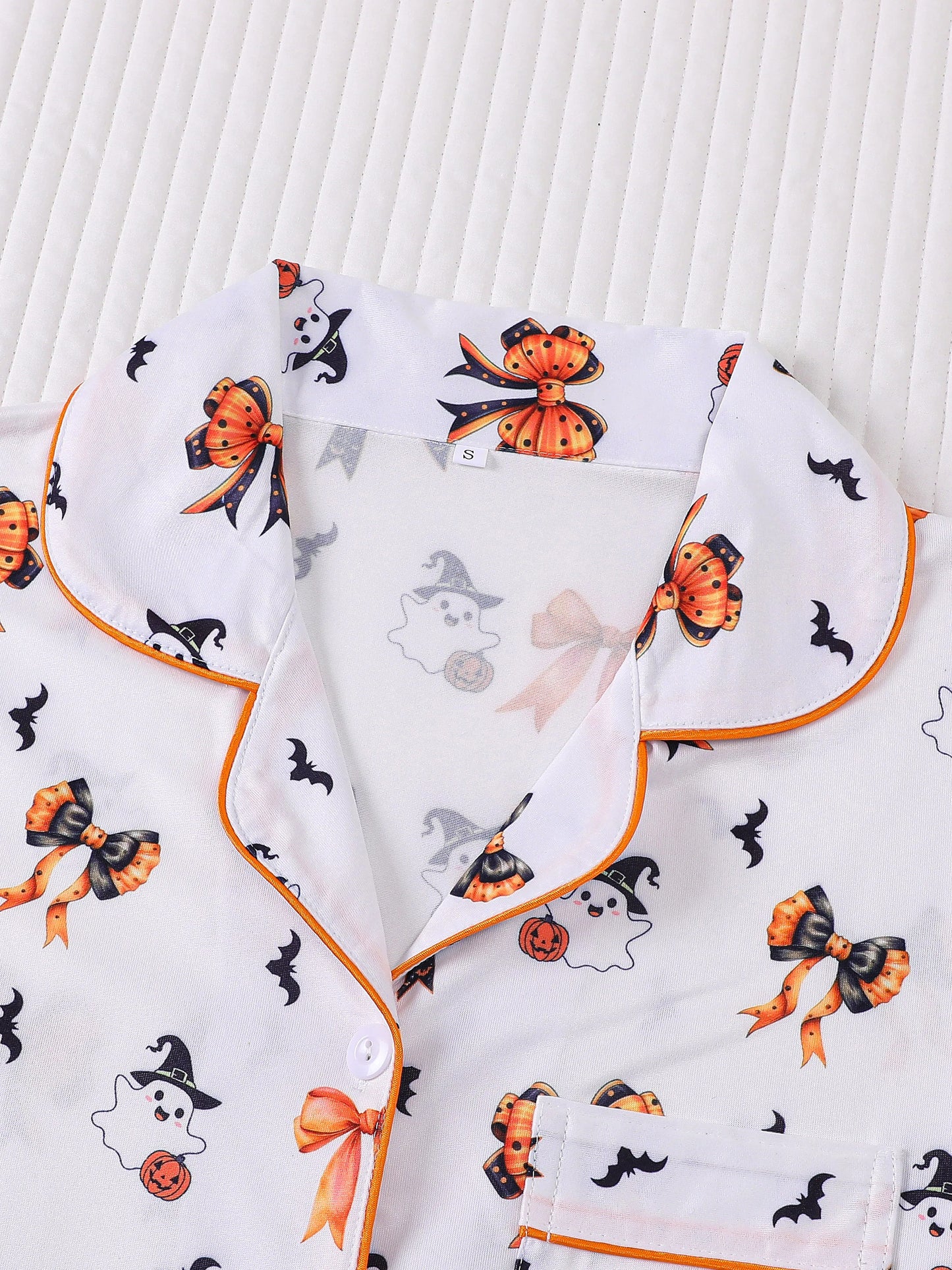 Women'S 2-Piece Cartoon Cute Little Ghost Bow Halloween Party Funny Print Women Can Wear Pajamas Party Set Short Sleeved Lapel