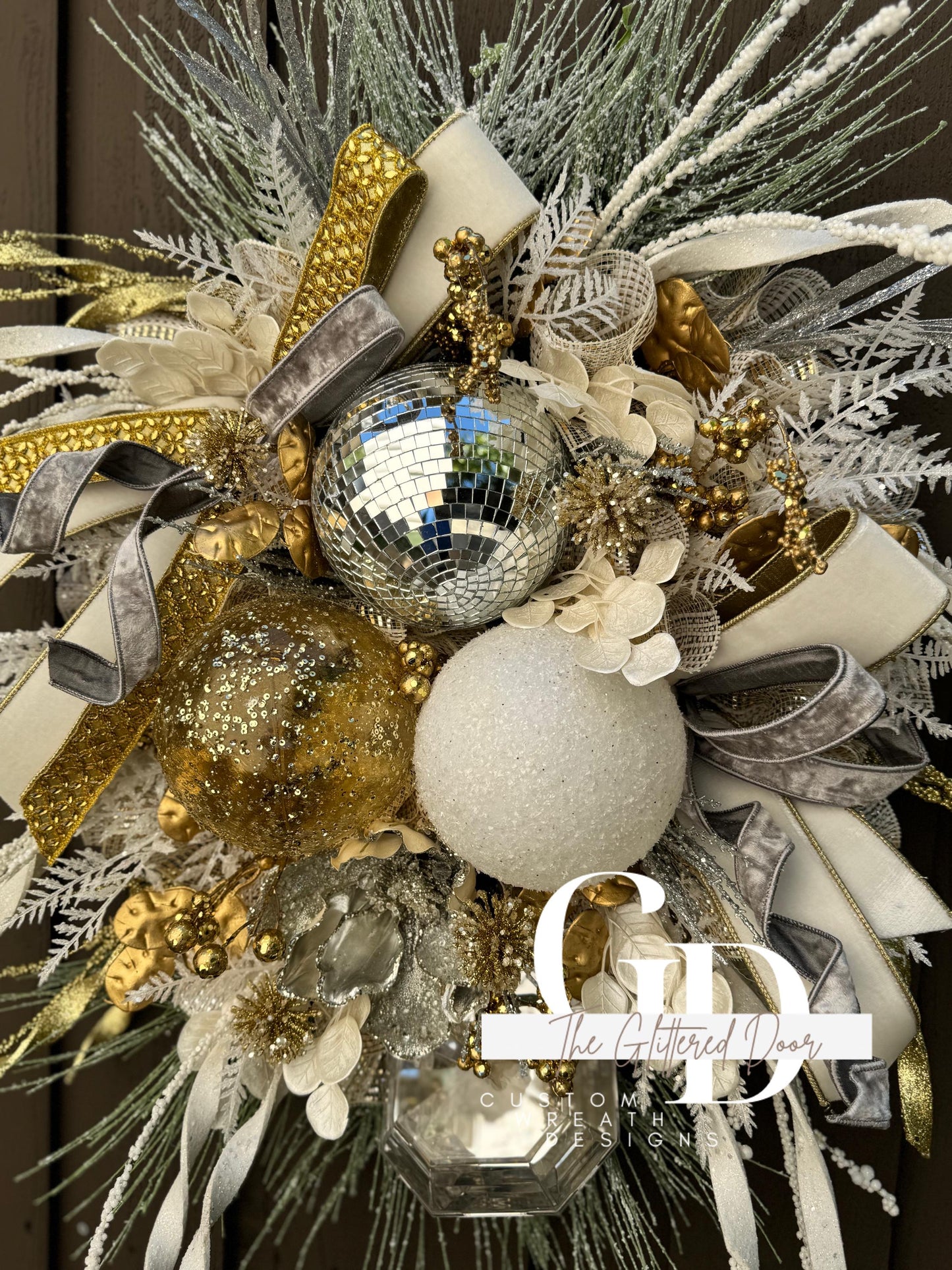 White Silver and Gold Disco Ball glam wreath Jewel Ornament wreath Elegant Christmas Wreath Designer Ribbon Holiday decor Christmas decor