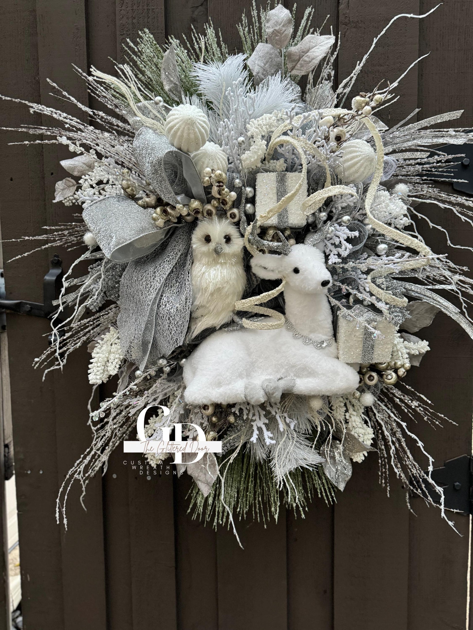 White Winter Christmas Wreath Rustic Natural glam wreath White Reindeer Christmas wreath Flocked wreath Owl White Christmas Decor