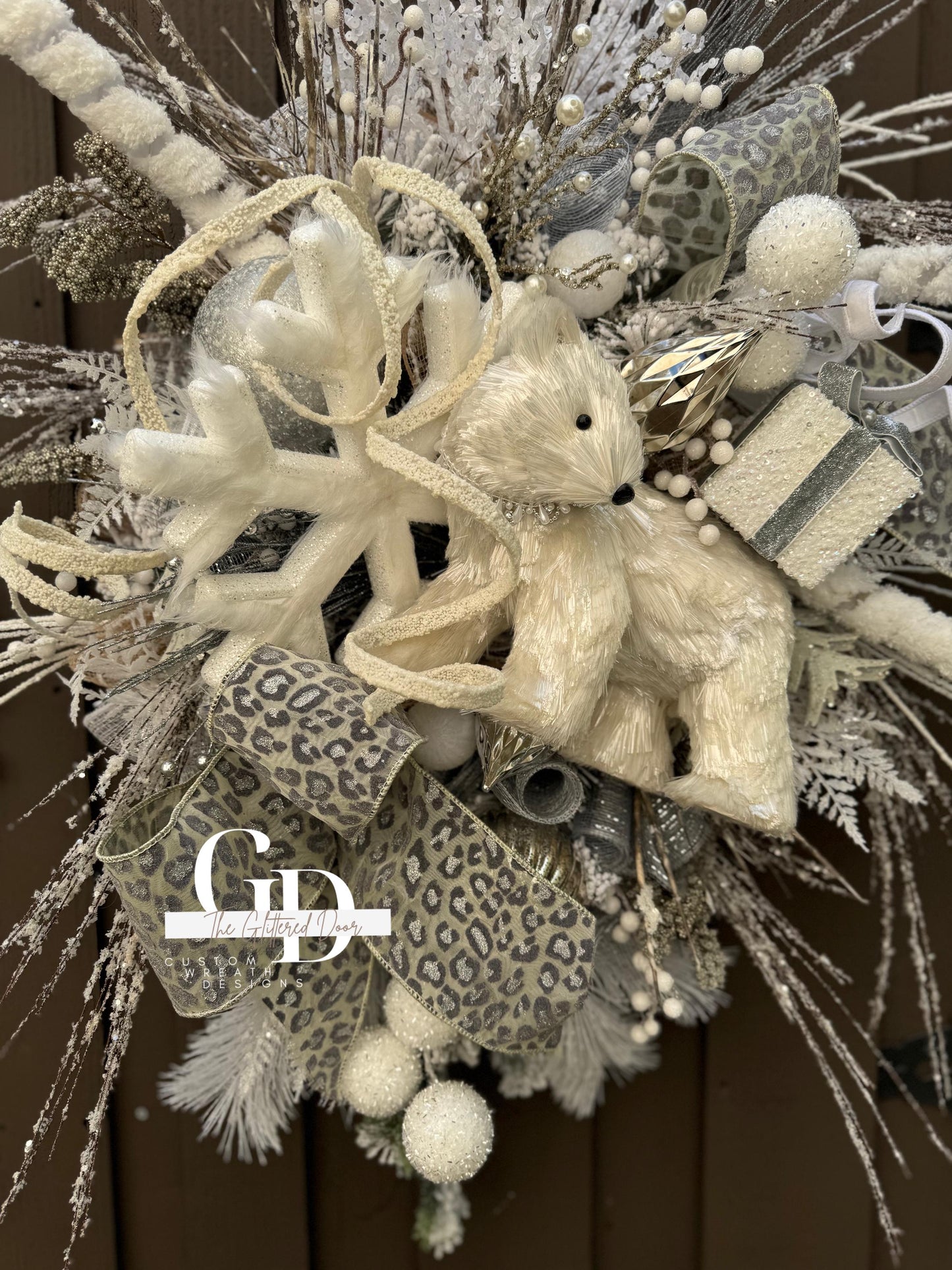 White Winter Wonderland Snowflake Christmas Wreath Rustic Natural glam wreath Polar Bear Christmas wreath Flocked wreath Christmas Decor