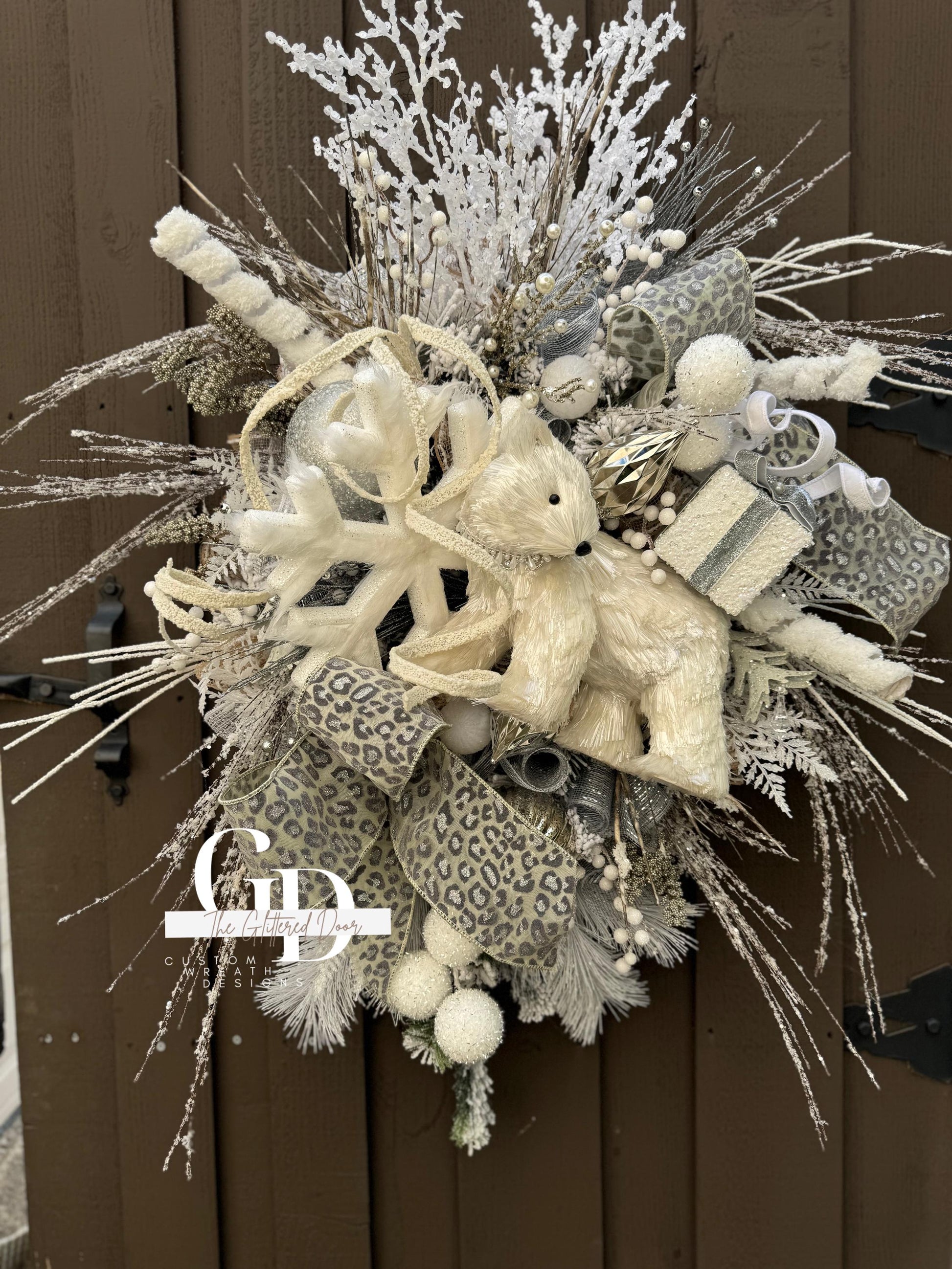 White Winter Wonderland Snowflake Christmas Wreath Rustic Natural glam wreath Polar Bear Christmas wreath Flocked wreath Christmas Decor