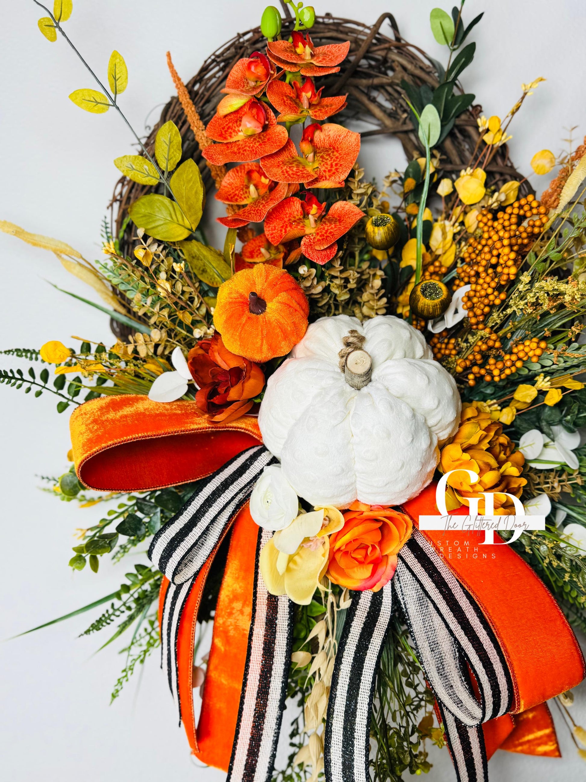Fall Wreath Front door fall decor Pumpkin decor Fall Porch decor Thanksgiving wreath Outdoor wreath Autumn wreath Made to Order