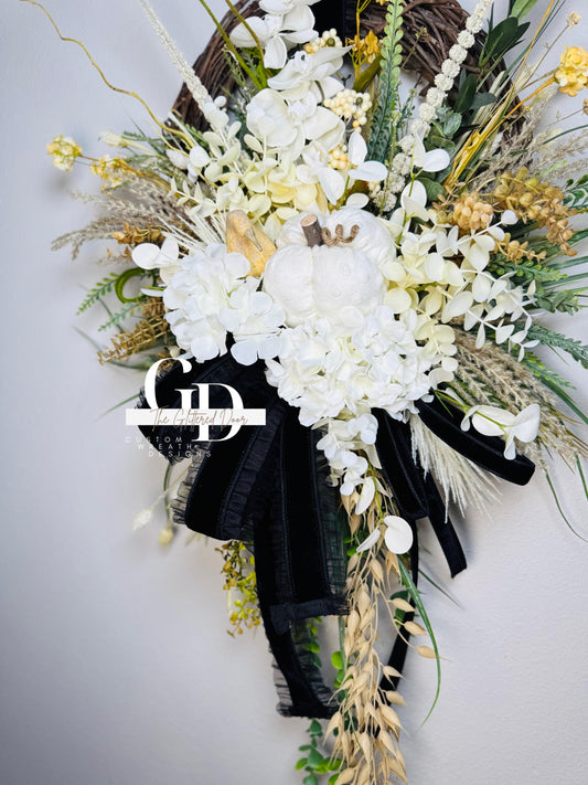 Fall Wreath Black and White fall decor Pumpkin decor Fall Porch decor Thanksgiving wreath Outdoor wreath Autumn wreath Made to Order