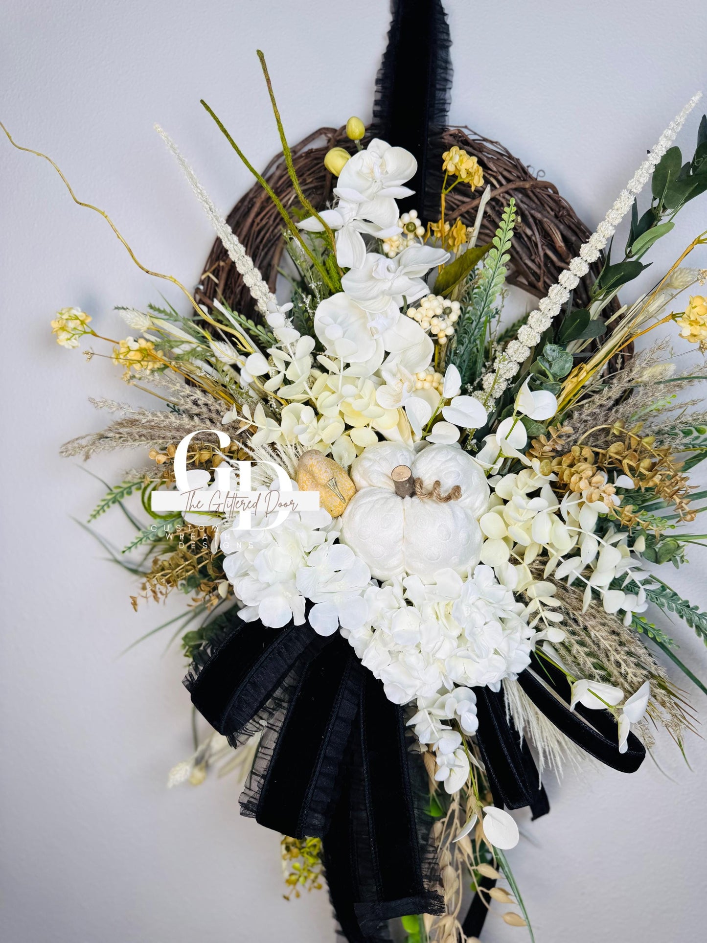 Fall Wreath Black and White fall decor Pumpkin decor Fall Porch decor Thanksgiving wreath Outdoor wreath Autumn wreath Made to Order
