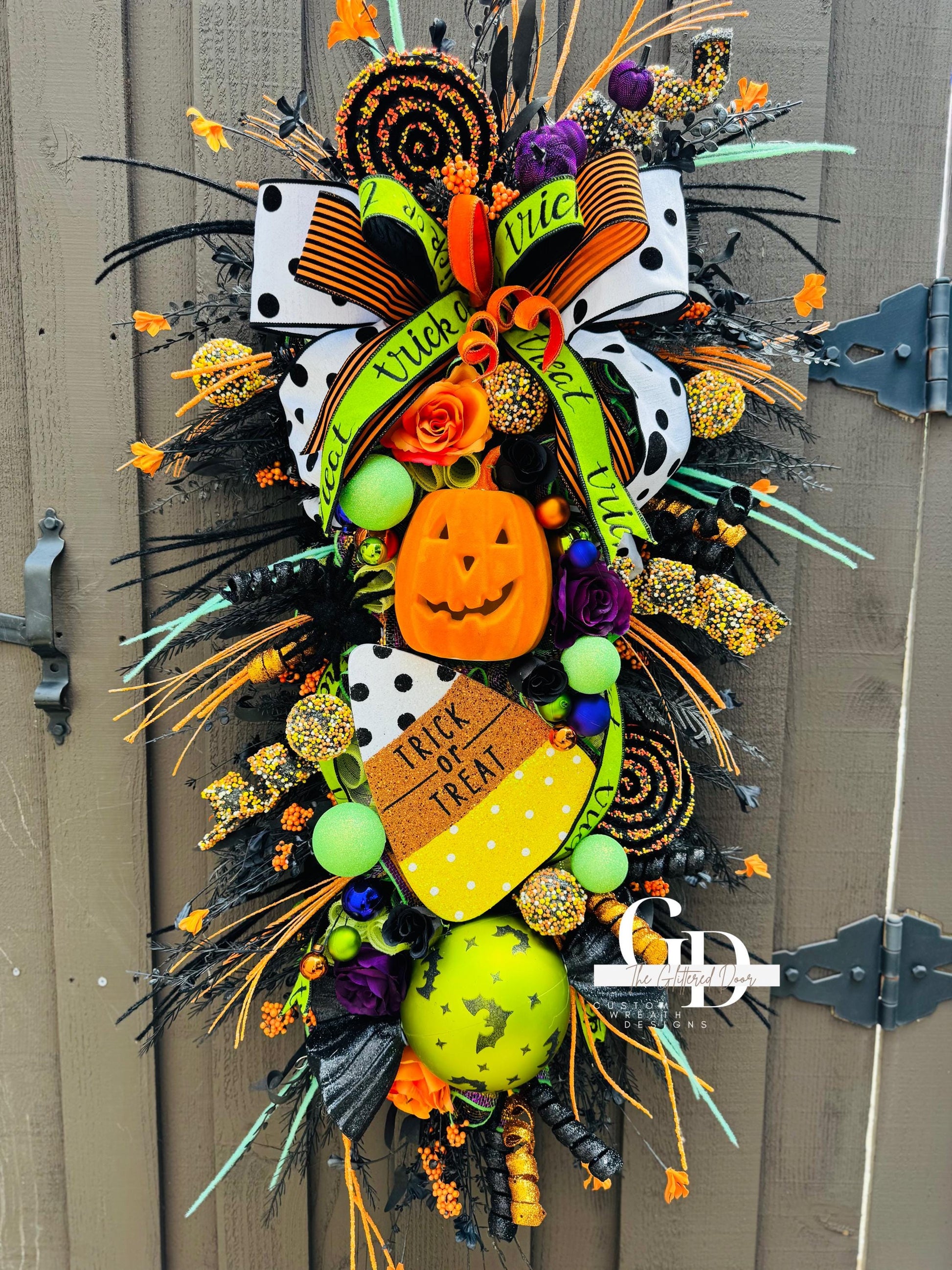 Oversized Halloween Wreath Orange pumpkin wreath Fall Front door Decor Halloween Decor front door wreath for fall Trick or Treat