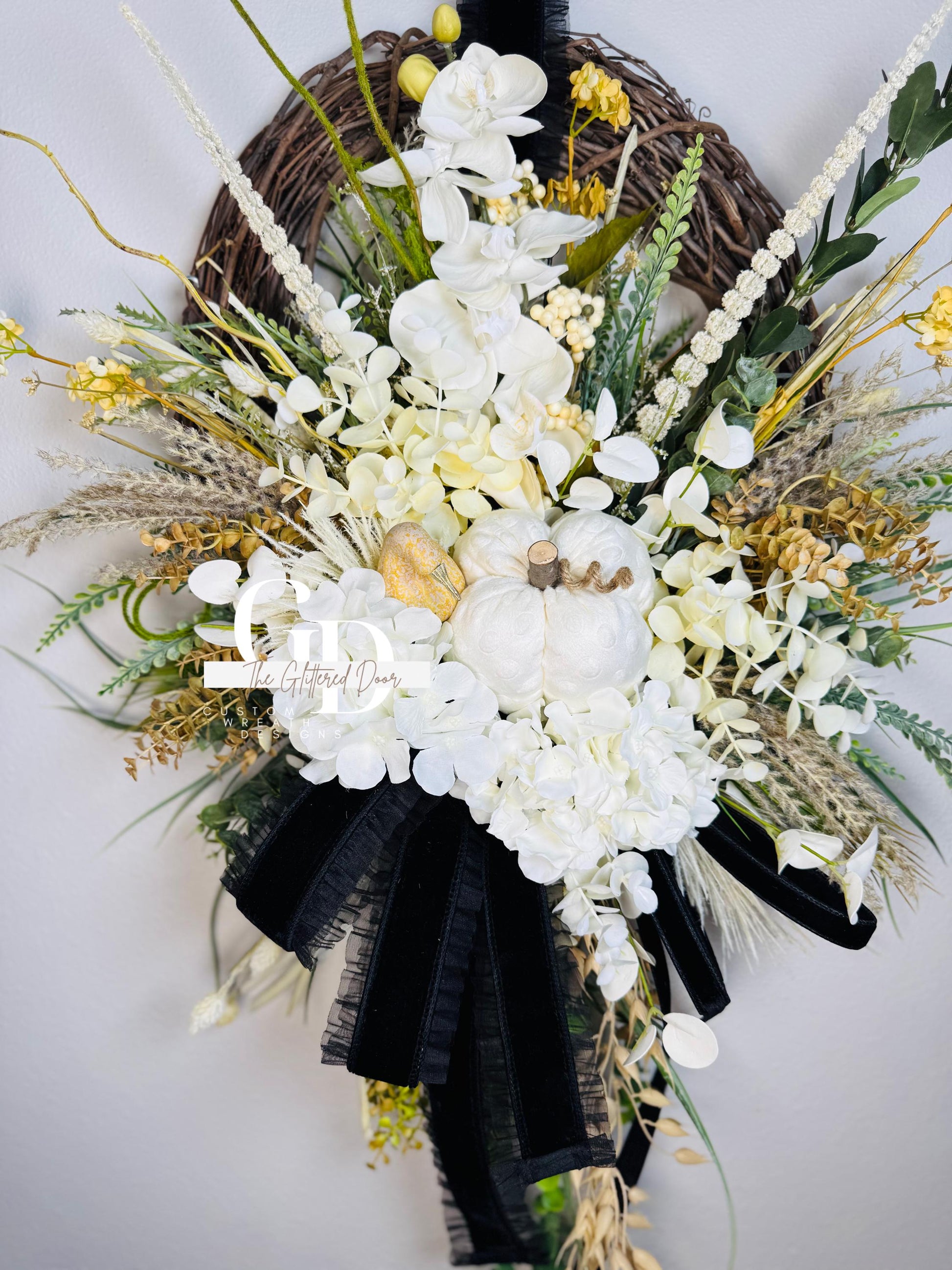 Fall Wreath Black and White fall decor Pumpkin decor Fall Porch decor Thanksgiving wreath Outdoor wreath Autumn wreath Made to Order