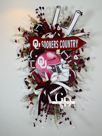 Custom Football Team Wreath - NFL NCAA Fall Football Wreath for Your Home Decor