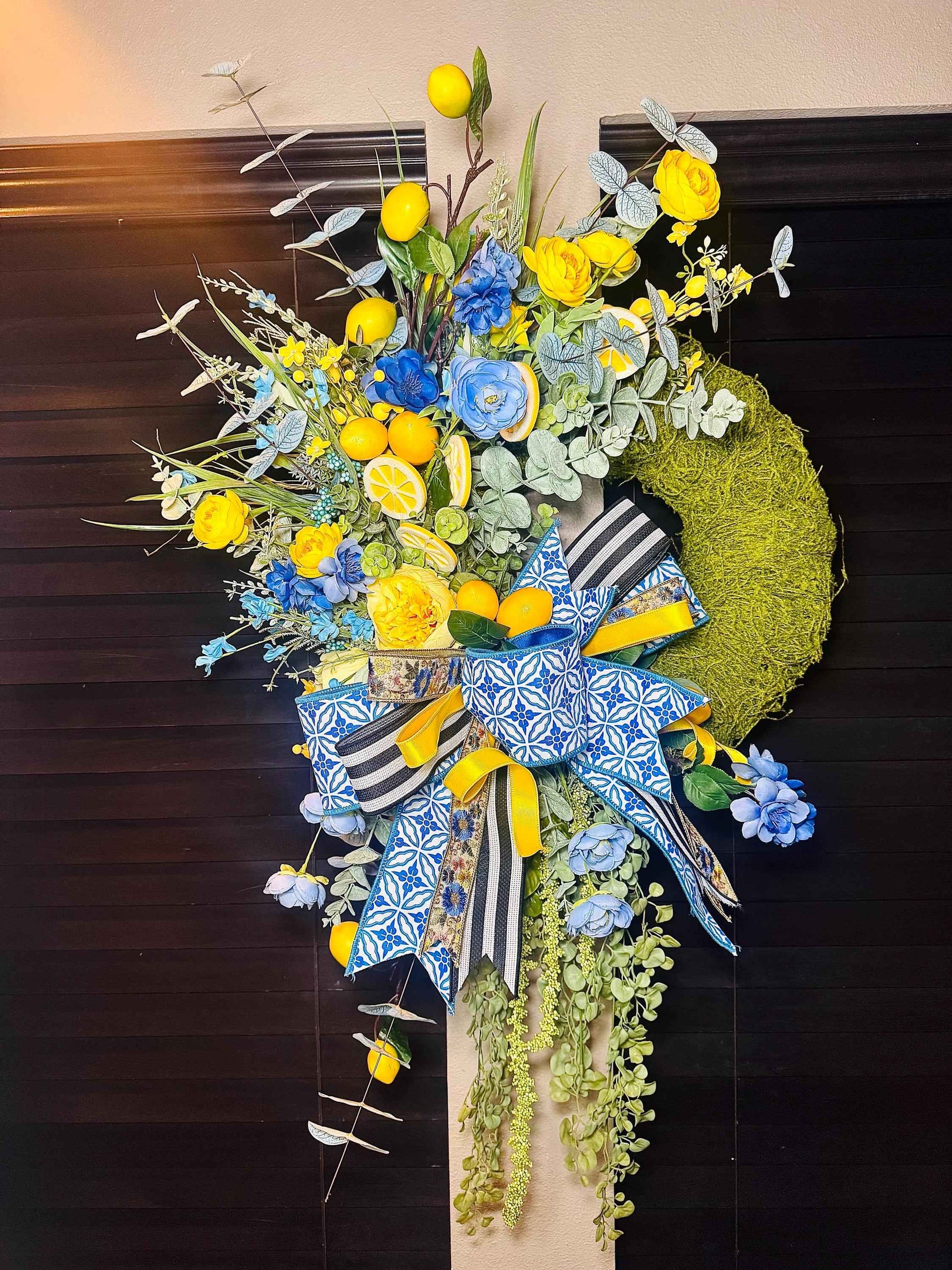 Blue & Yellow Lemon Spring Wreath, Moss Base Lemon Wreath for Front Door, Blue and White Bow Wreath, Summer Citrus Door Decor, Housewarming