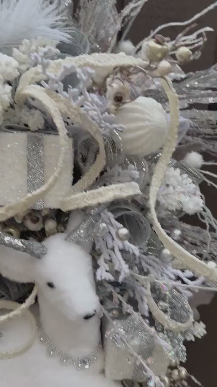 White Winter Christmas Wreath Rustic Natural glam wreath White Reindeer Christmas wreath Flocked wreath Owl White Christmas Decor
