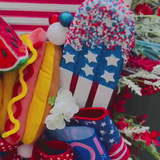 Patriotic Summer Wreath: Red, White & Blue 4th of July BBQ Decor